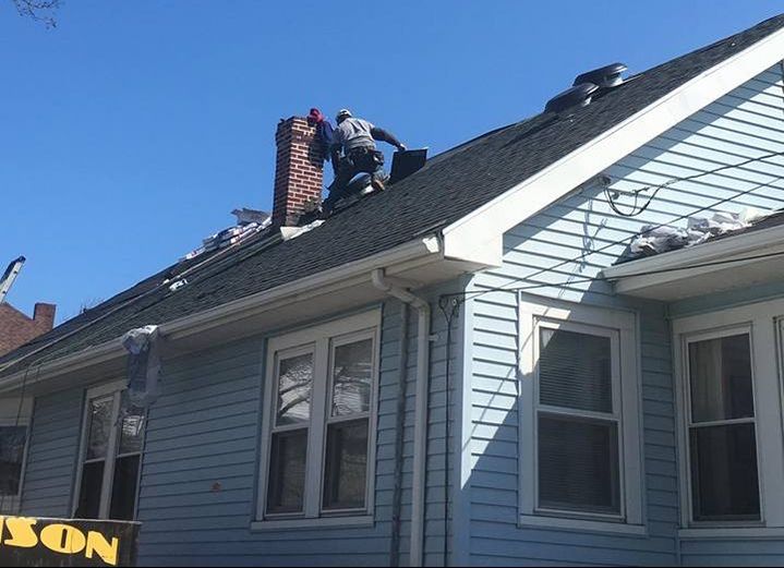 Roofers Medford, MA